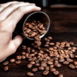 Can you brew coffee beans without grinding them