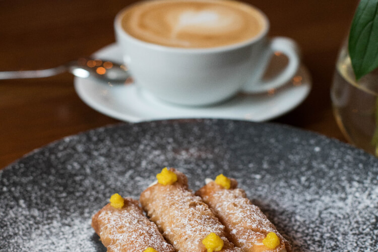Can You Use Powdered Sugar For Coffee